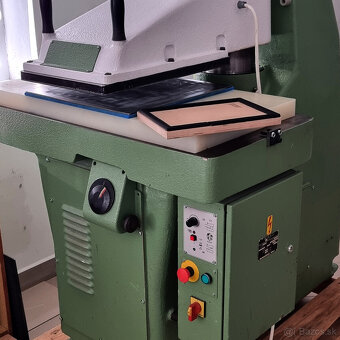 Hydraulický výsekový lis KAEV C106C – po kompletnom repase - 2