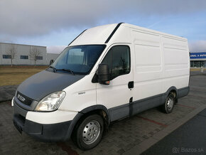 Obytné auto Iveco Daily 3.0/rok 2012 - 2