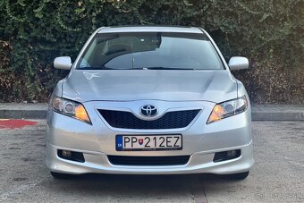 Toyota camry - 2