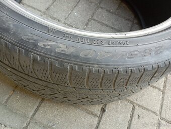1ks zimna 285/40R22 Pirelli - 2