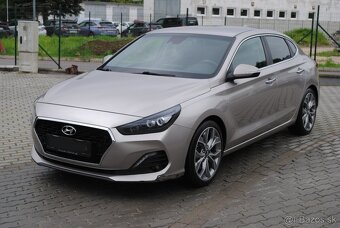 HYUNDAI I30 FASTBACK - PREDAJ AJ NA SPLÁTKY - 2
