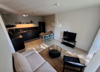 Prenájom 2i byt, ul. Mateja Bela, St.Sásová, Banská Bystrica - 2