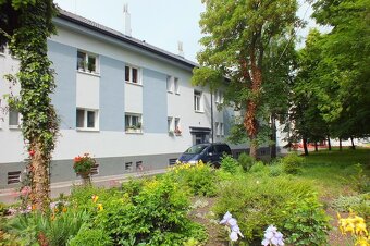 Ponúkame vám priestranný 2-izbový byt na Poštovej ulici v GA - 2