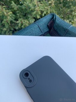 Kryt, púzdro na iPhone XR. - 2