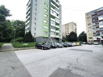 REZERVOVANÉ - GARSÓNKA, ADLEROVA, KOŠICE SÍDLISKO DARGOVSKÝC - 2