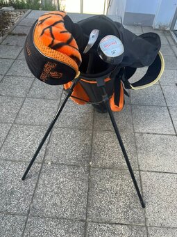 Predám detský golfobý bag s troma palicami pre ľaváka - 2