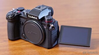 Panasonic S5- full frame bezzrkadkovka- telo - 2