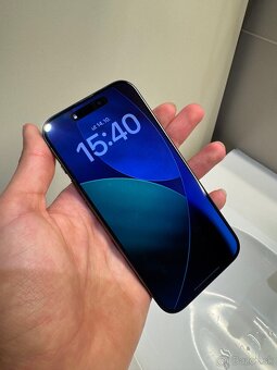 iPhone 15 PRO 128GB ČIERNY V TOP STAVE 90% BATÉRIA - 2
