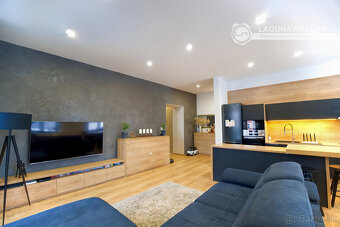 Byt 3+1 (93 m2) s loggiou Nám. Iglovia, Spišská Nová Ves - 2