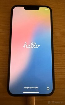 iPhone 13, 128 GB + Apple watch 4 - 2