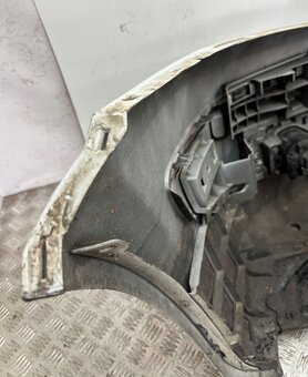 Renault Megane II 2 lift 2006- predný nárazník - 2