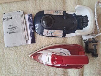 Bezkablova zehlicka Tefal - 2