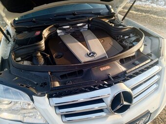 GLK 320 V6,4Motion 3.0,165Kw,225 koní,205000km - 2
