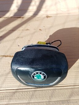 Škoda auto airbag - 2