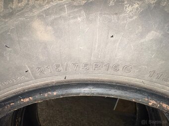 Predám 2ks pneumatik 215/75R16C - 2