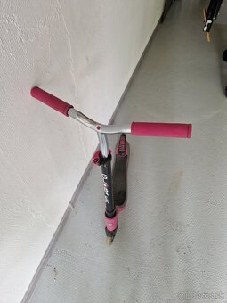 Detská kolobežka Globber Flow 125 Ruby Grey - 2