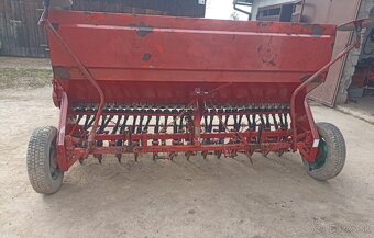 Sejačka Unia Famarol S025/3 - 2