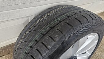 Volkswagen original rezerva 235/45 r17 - 2