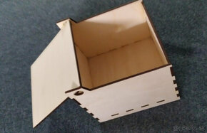 Drevena krabicka, skatula s vypalovanym motívom - 2