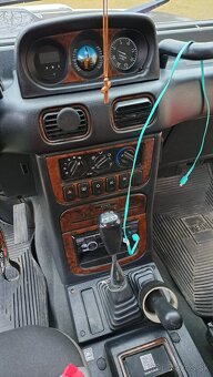 Hyundai Galloper - 2