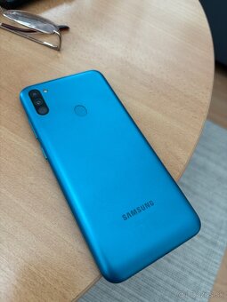 Samsung M11 bez krabicky - 2