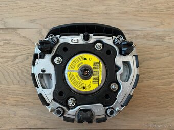 Predám airbag na BMW F10/F11 - 2