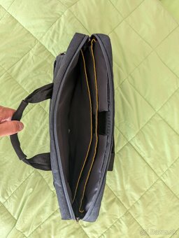 Kvalitna Samsonite taska na notebook. - 2
