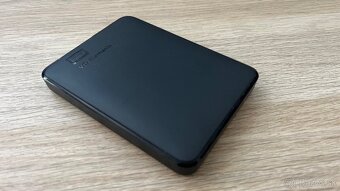 Externý pevný disk Western Digital Elements Portable 2TB - 2