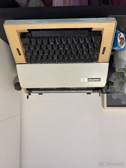 Písací stroj robotron 20 - 2