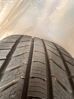 Zimné pneumatiky - 2ks 235/55 R19 a 2ks 255/55 R19 - 2