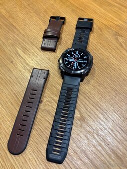 Garmin Fenix 8 Sapphire AMOLED – Carbon Gray Titanium, 51 mm - 2