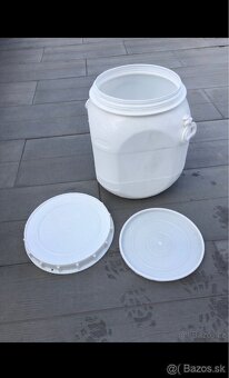 Plastové sudy 53,55,70,120,220,240... - 2