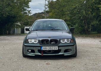 BMW e46 320i - 2