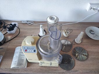 Multifunkčný kuchynský robot - 2