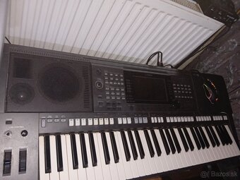 Yamaha psr s770 - 2