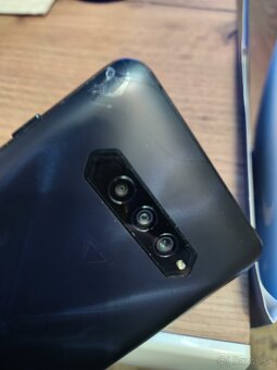 Predám Black Shark 4 PRO + príslušenstvo - 2