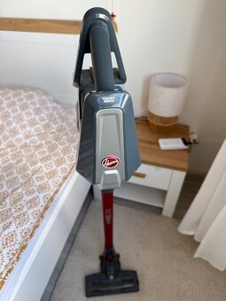 Hoover tycovy vysavac - 2