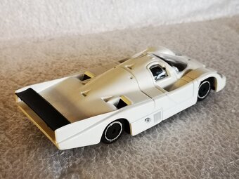 Predám kovový model Porsche 956, Vitesse, 1:43 - 2