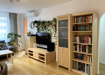 Priestranný 3-izbový byt na predaj - Trnava - 2