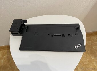 Predám dokovaciu stanicu na notebooky Lenovo Thinkpad Pro - 2