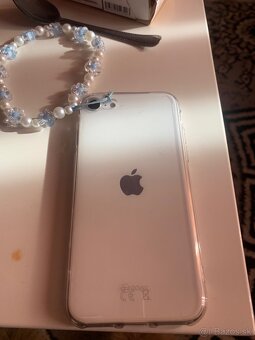 Predám ipohne se 2020 64gb - 2