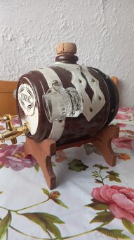 Keramický súdok. - 2