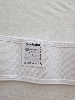 Kompresny hrudny pas po augmentacii - 2