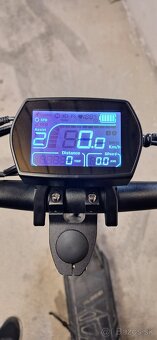 Elektrická kolobežka Kugoo G2 Pro - 2