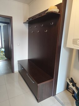 Zostava do predsiene, postel, cena dohodou - 2