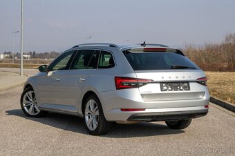 Škoda Superb Combi 2.0TDI DSG automat - 2