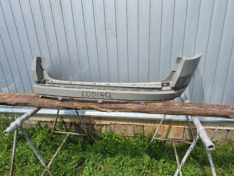 Zadný nárazník,,,,,,,,, - 2