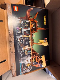 21363 - Lego Ideas The Goonies + 40773 - 2