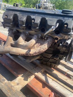 Motor m102 - 2