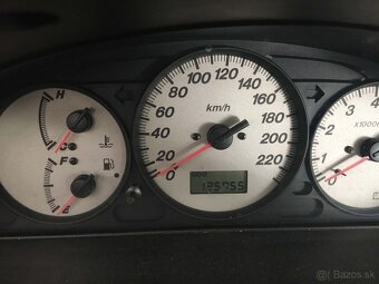 Predám Mazda 323 sedan - 2